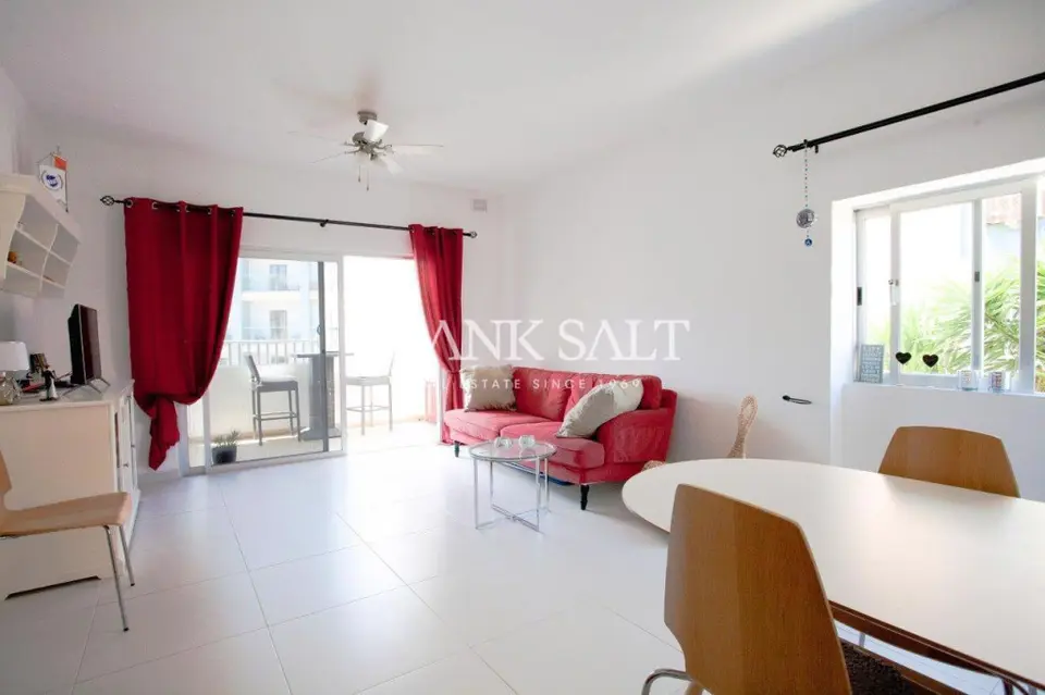Qawra, Apartment