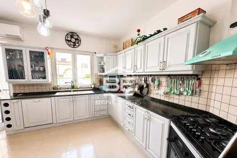 3 Bedroom Apartment For Sale in Zurrieq