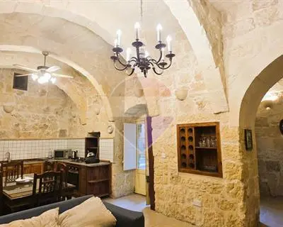 3 bedroom Farmhouse for sale in Gozo - Xewkija