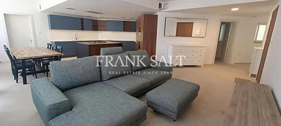 Mosta, Furnished Apartment