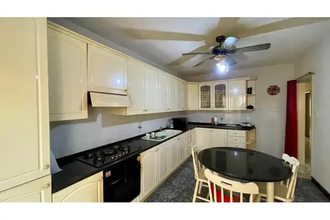 2 Bedroom Apartment For Sale in Birkirkara