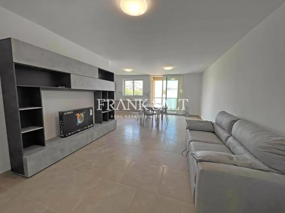 Santa Venera, Furnished Apartment