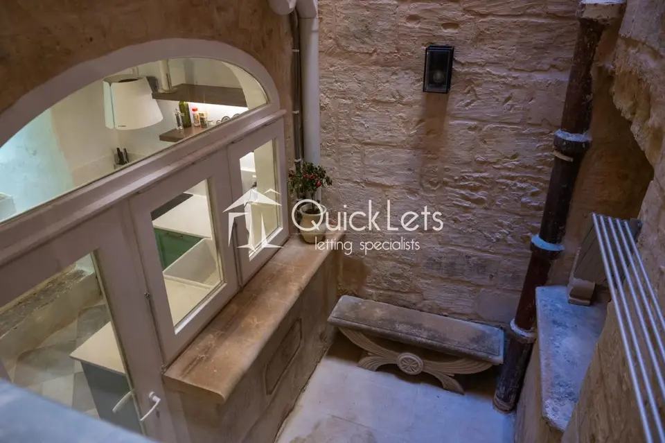 1 bedroom Townhouse to rent in Valletta
