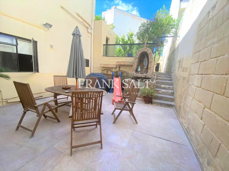 Rabat, Furnished Town House