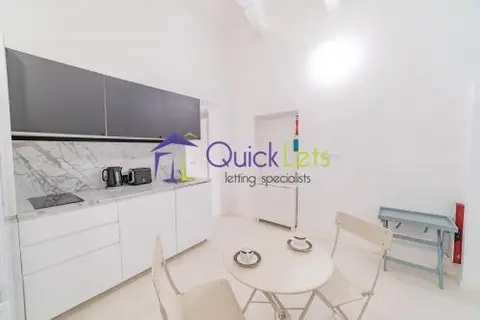 1 bedroom Maisonette to rent in Valletta