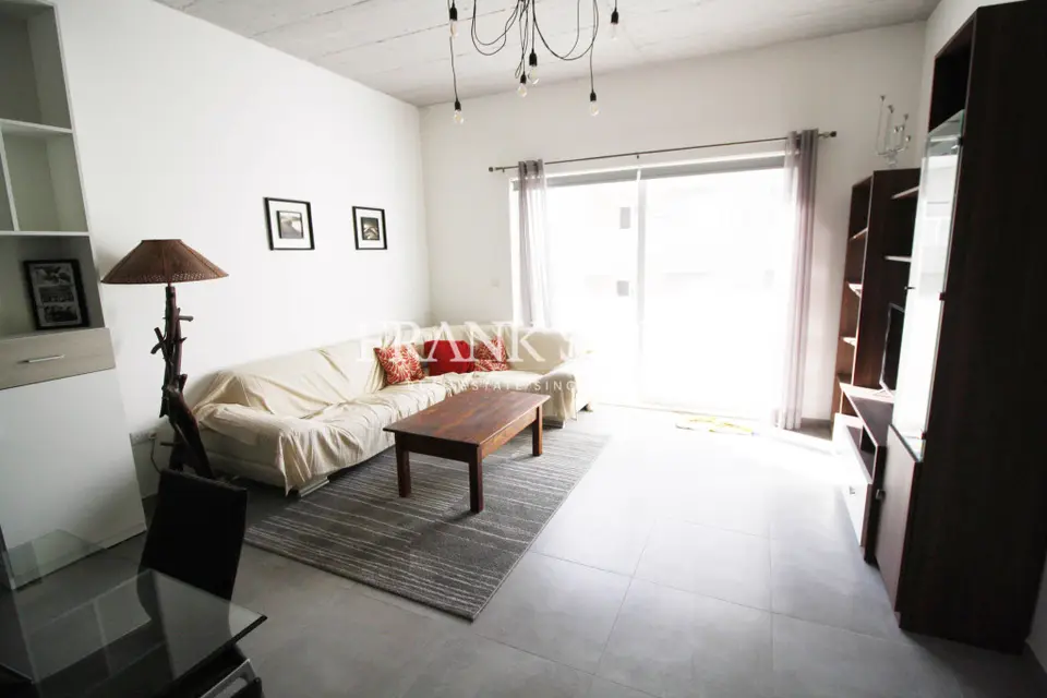 Gzira, Furnished Apartment