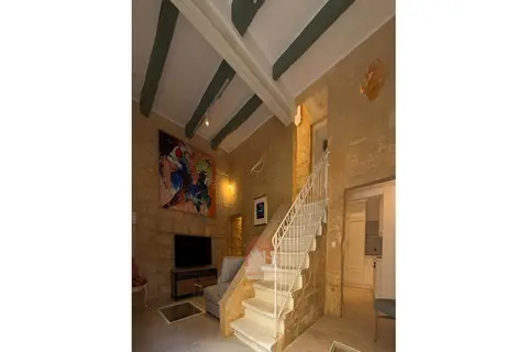 2 Bedroom Apartment For Sale in Zejtun