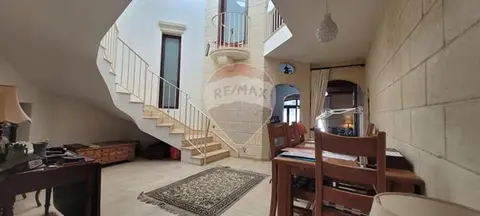 3 bedroom Terraced House for sale in Gozo - Ghajnsielem