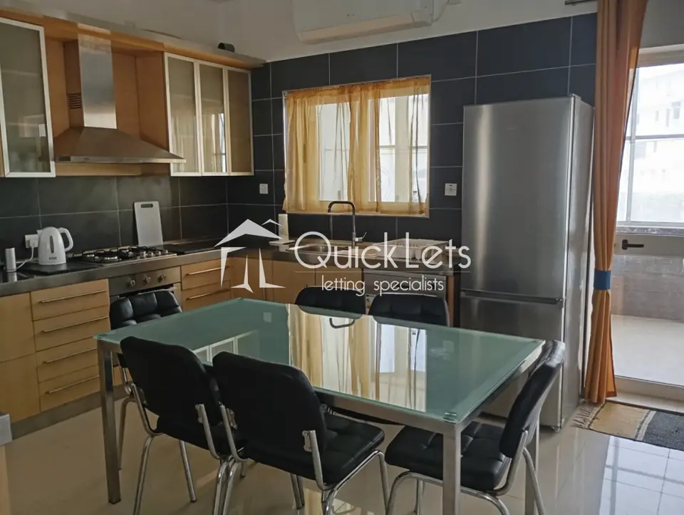 3 bedroom Terraced House to rent in Zurrieq