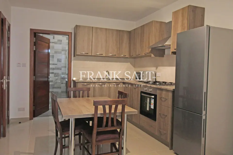 Pembroke, Furnished Apartment