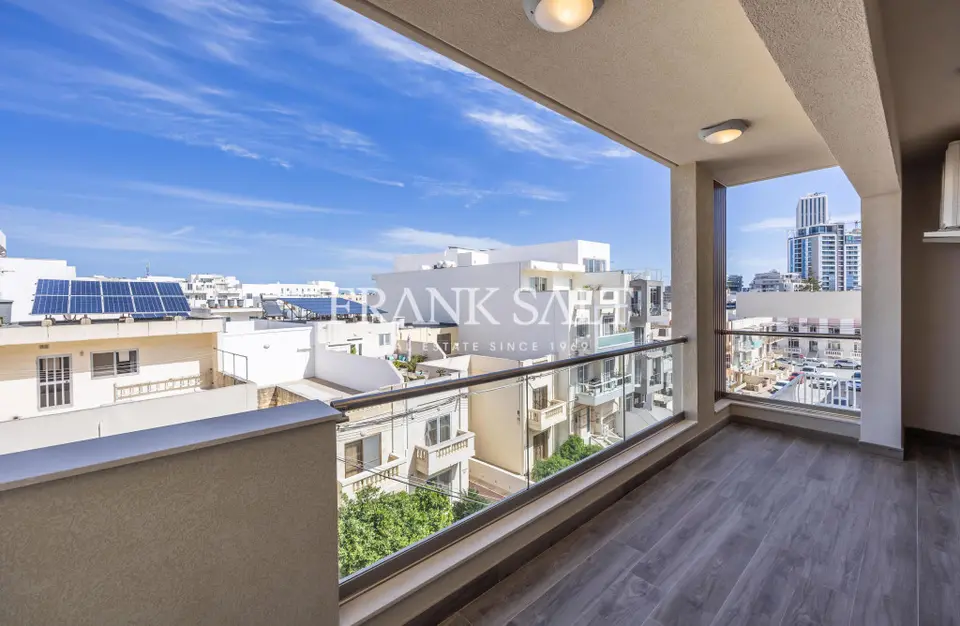 Swieqi, Furnished Apartment