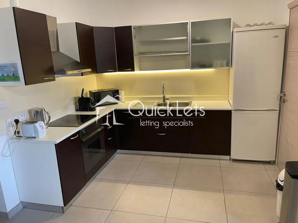 2 bedroom Maisonette to rent in Swieqi