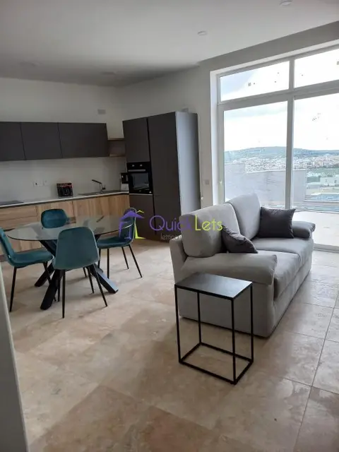 1 bedroom Penthouse to rent in Naxxar
