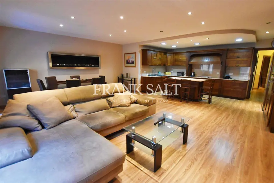 Pieta, Furnished Apartment