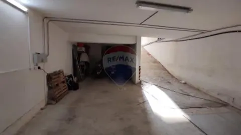 Garage (Residential) for sale in Zejtun