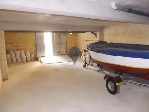 Garage/Parking Space for sale in Hamrun