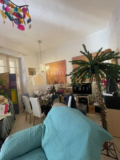 Apartment with Sea Views