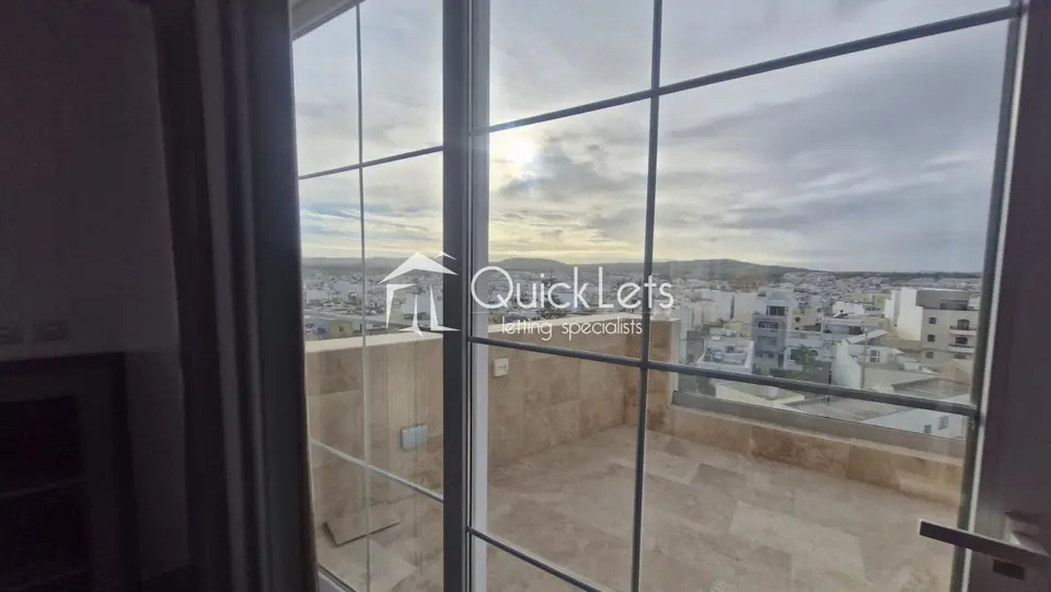 1 bedroom Penthouse to rent in Naxxar