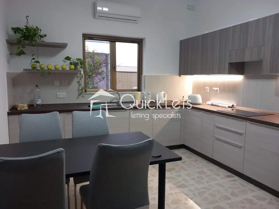 2 bedroom Maisonette to rent in Zejtun