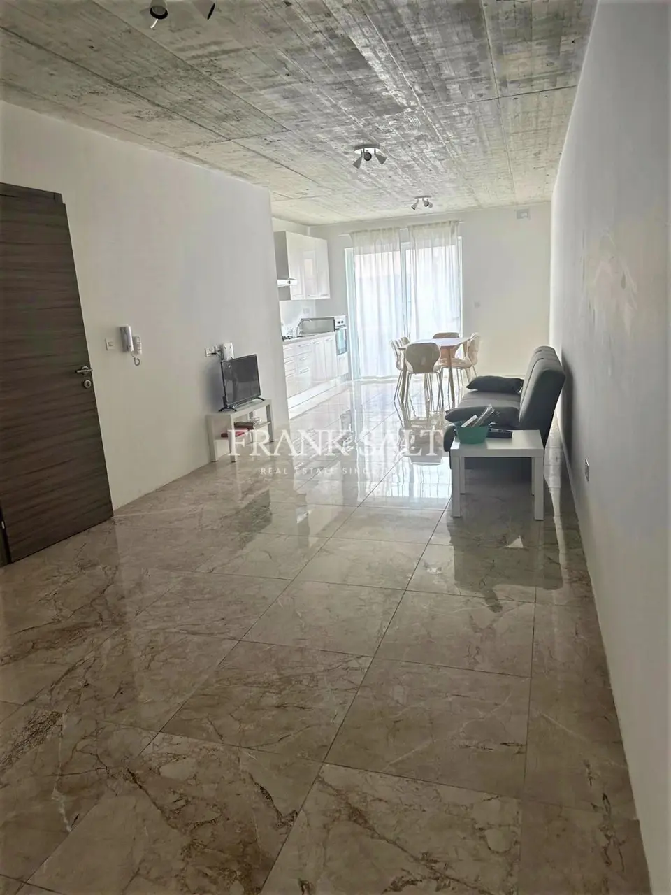 Mosta, Furnished Apartment