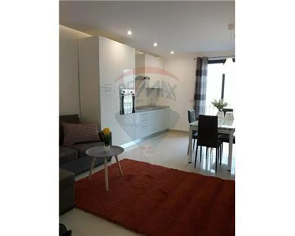 2 bedroom Penthouse to rent in Sliema