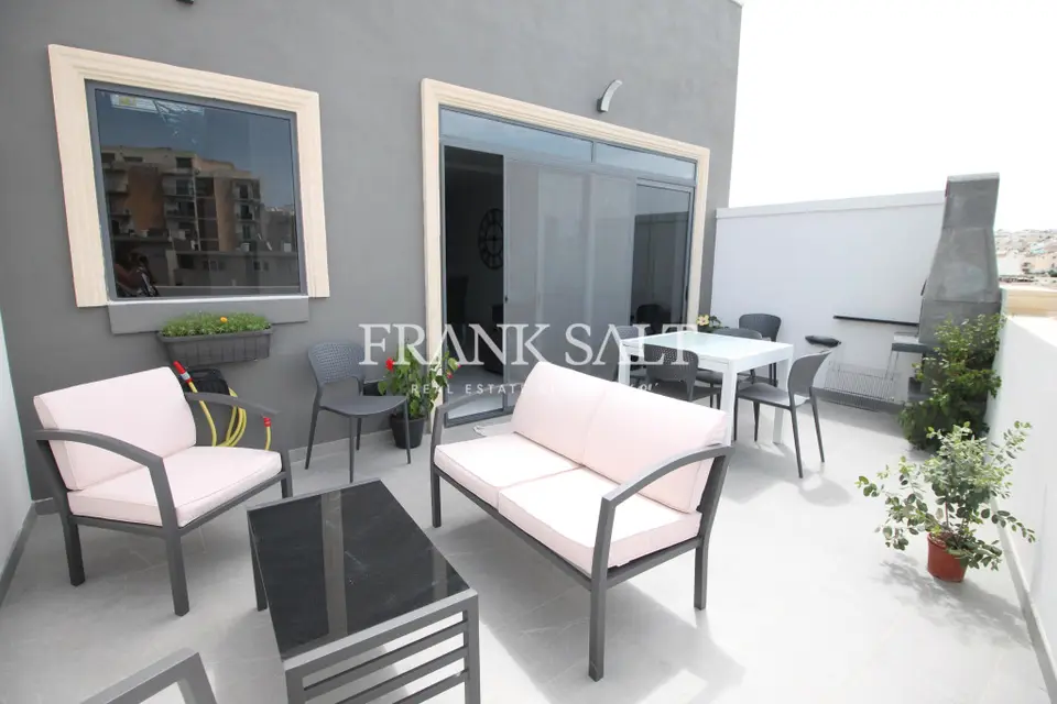 St Julians, Furnished Penthouse