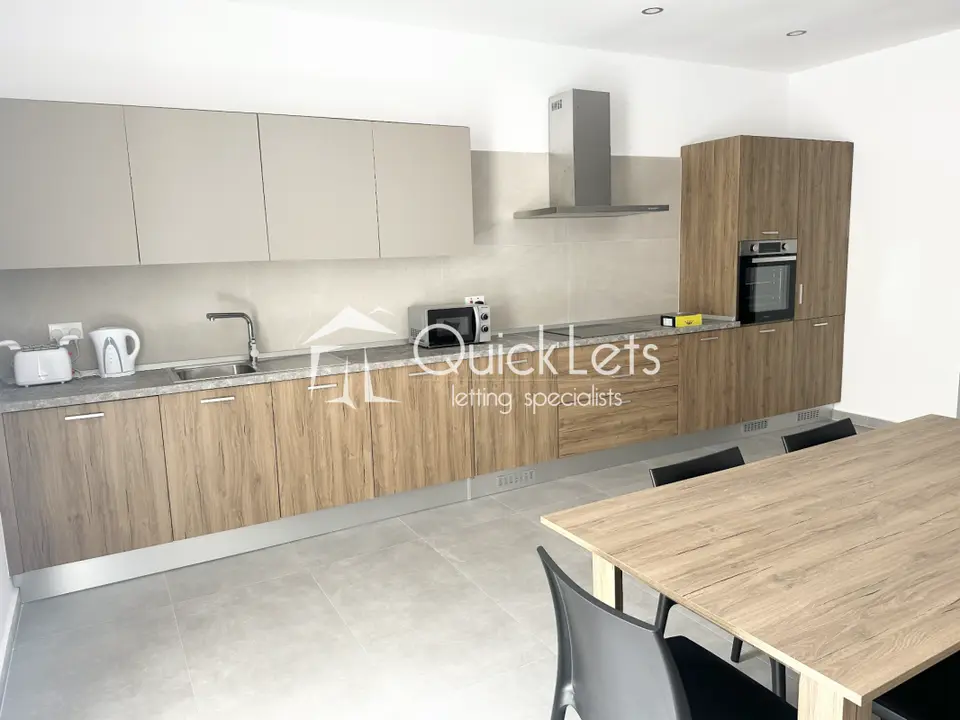 2 bedroom Apartment to rent in Sliema