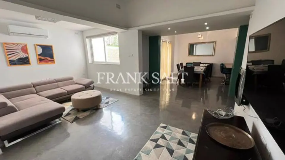 St Julians, Apartment