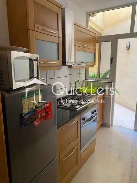 Studio Apartment to rent in St. Julians