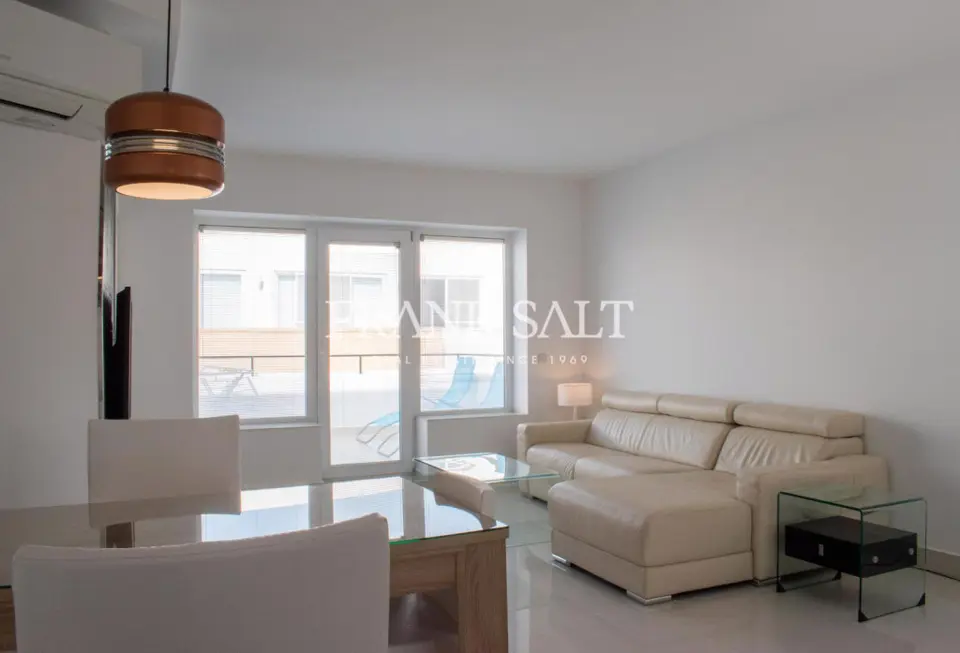 Gzira, Furnished Penthouse