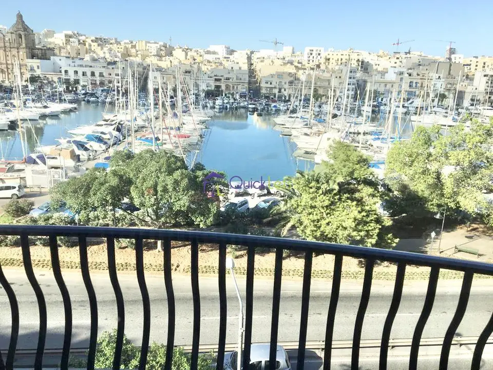 3 bedroom Apartment to rent in Msida