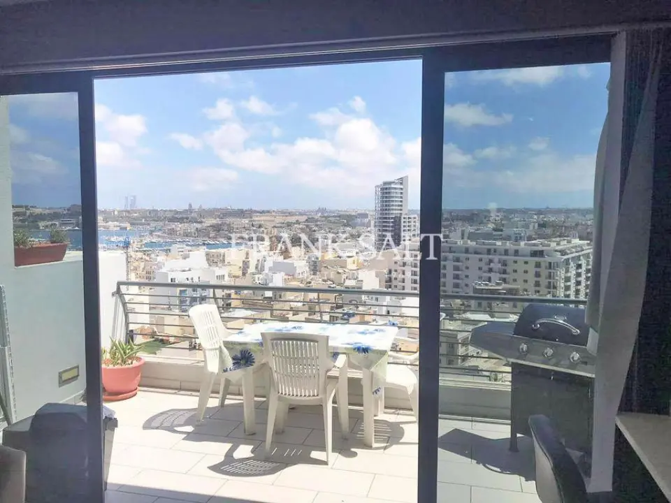 Gzira, Furnished Apartment