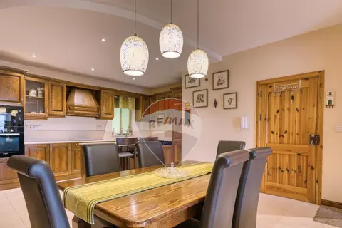 3 Bedroom Apartment For Sale in Naxxar