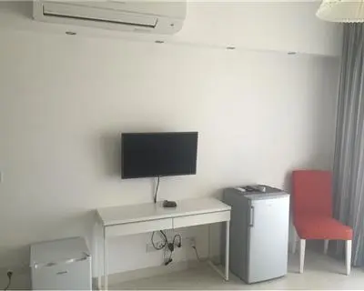 1 bedroom Studio Flat to rent in St Julian's