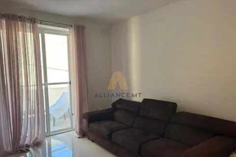 2 Bedroom Apartment For Sale in Ta' Xbiex