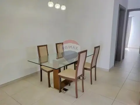 2 bedroom Penthouse to rent in Iklin