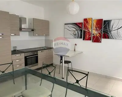 2 bedroom Apartment to rent in Gzira