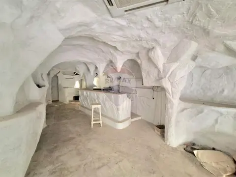 Garage (Residential) for sale in Bugibba