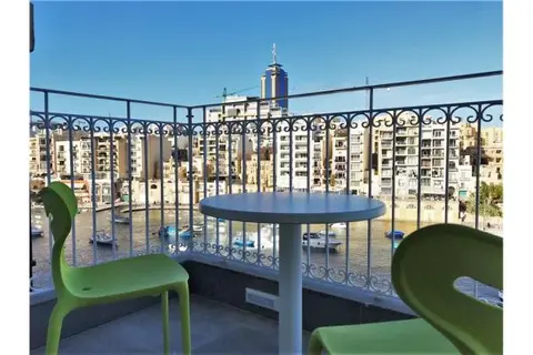 2 bedroom Apartment to rent in St Julian's