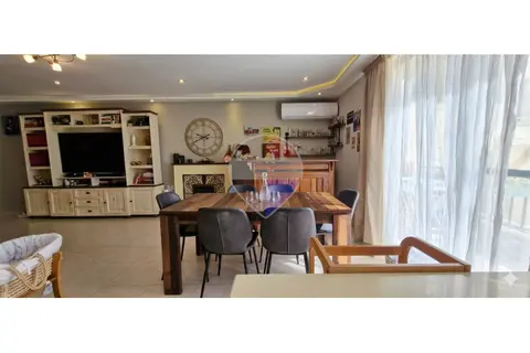 3 Bedroom Maisonette For Sale in Mellieha
