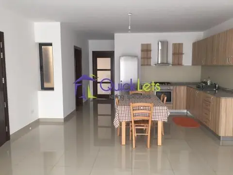 3 bedroom Apartment to rent in Xghajra