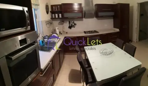 4 bedroom Townhouse to rent in Sliema