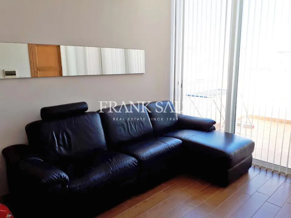 Birkirkara, Furnished Penthouse