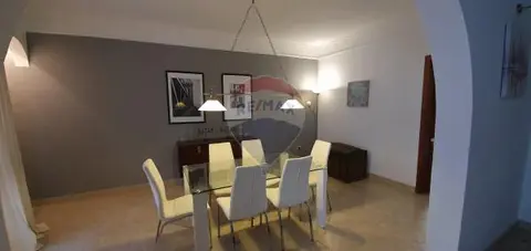 3 bedroom Apartment to rent in Sliema