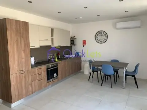 2 bedroom Penthouse to rent in Swieqi