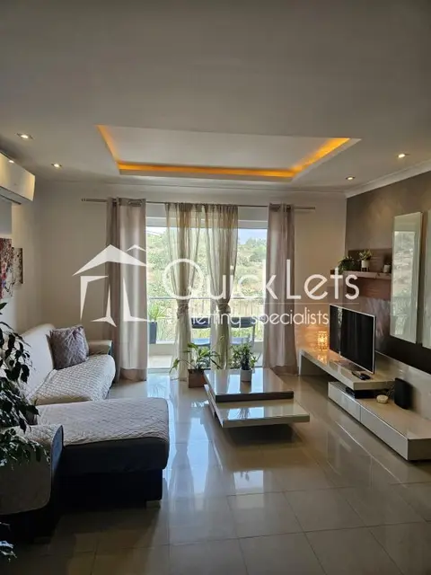 2 bedroom Apartment to rent in Marsaxlokk