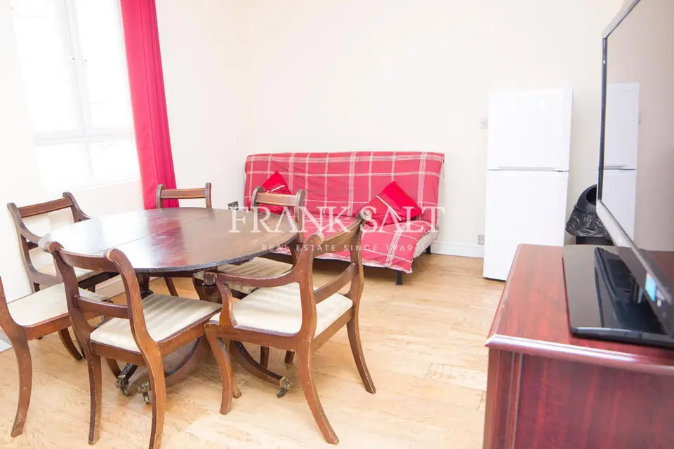 Sliema, Furnished Penthouse