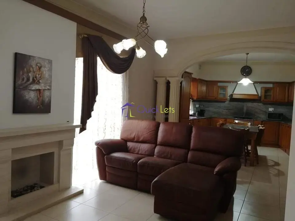 3 bedroom Apartment to rent in Zebbug