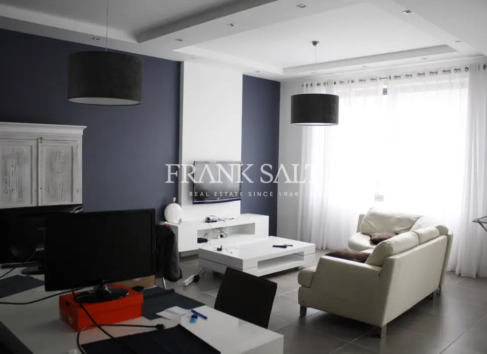 Swieqi, Furnished Apartment