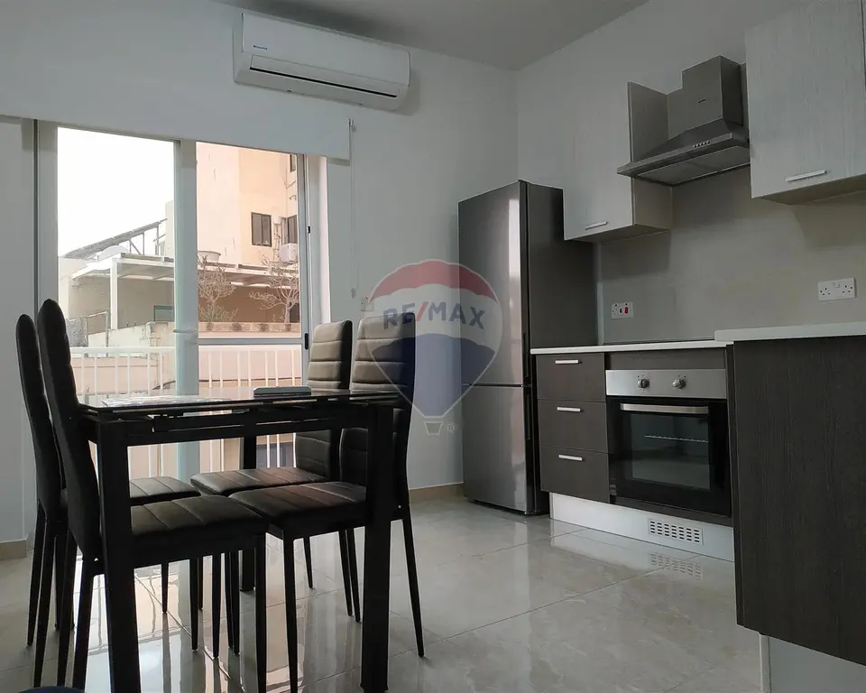 2 bedroom Apartment to rent in Guardamangia